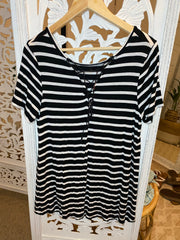 Old navy striped top